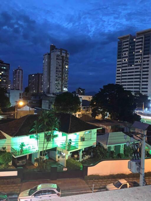 캄푸스 두스 고이타카지스 Excelente Apartamento 02 Qtos Proximo A Av Pelinca Luxo 아파트 외부 사진
